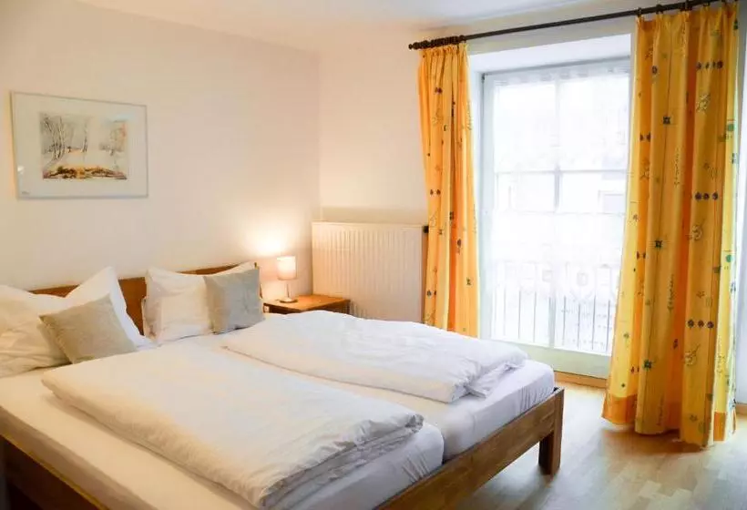 Hotelli Blaue Traube