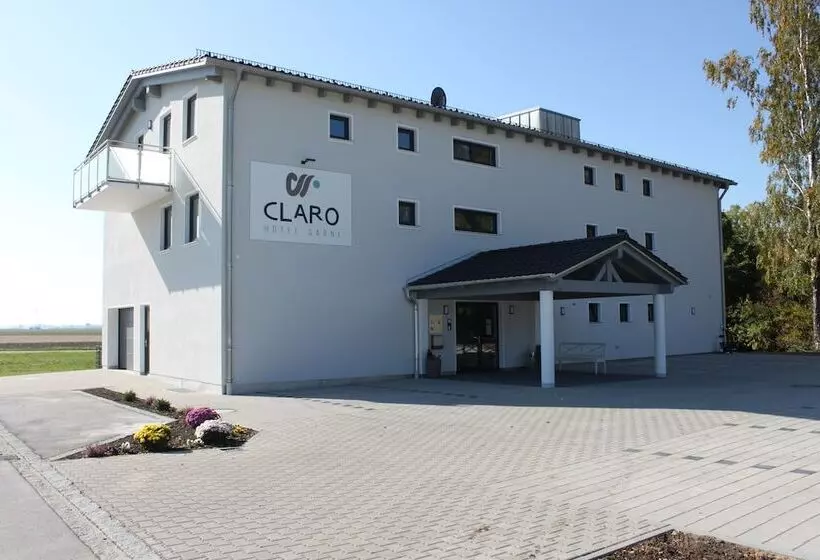 Hotel Claro Garni