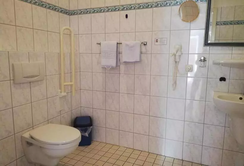 ホテル Dorfschänke