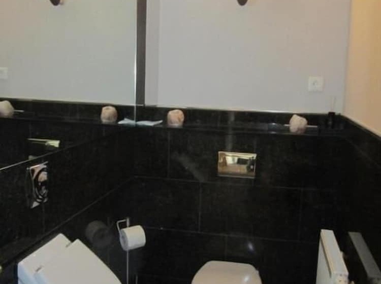 בית מלון כפרי Exklusive Gastezimmer Landau