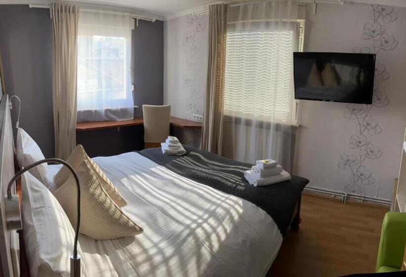 ホテル Bartenwetzer Vormals Ellenberger