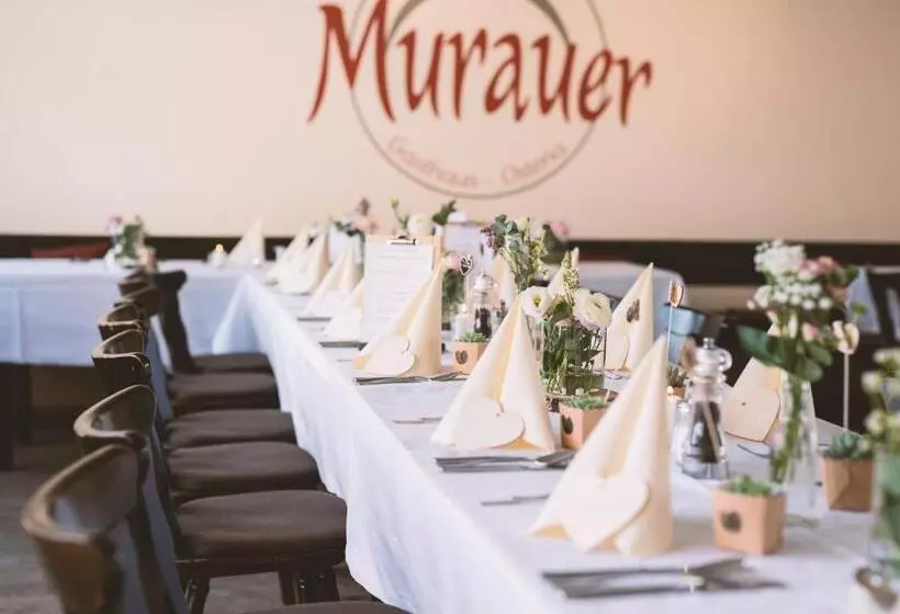 Hotelli Gasthaus Murauer