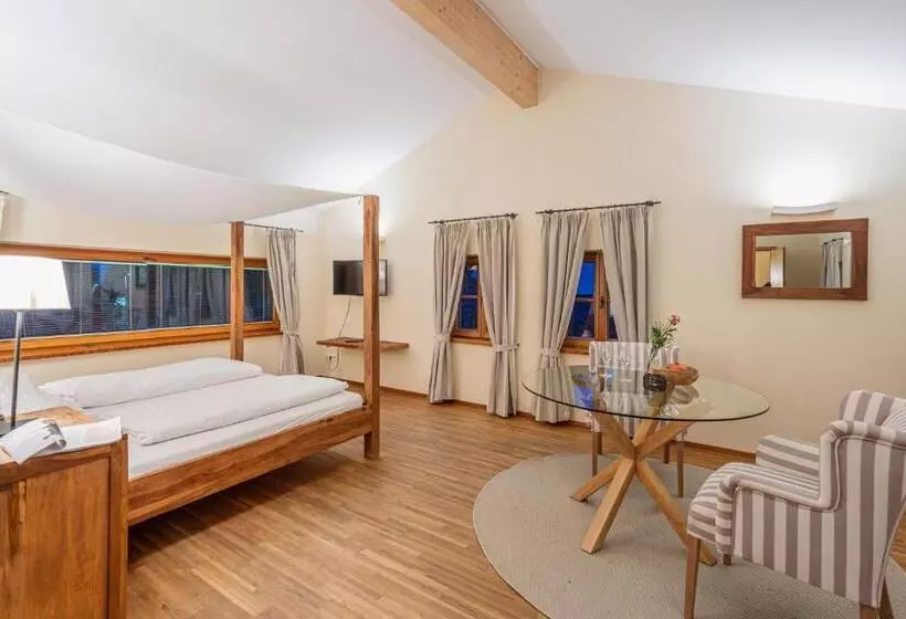 Hotelli Gasthaus Murauer