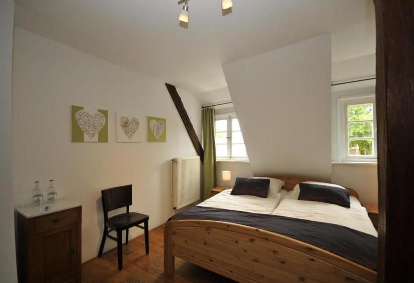 בית מלון כפרי Landgasthaus Niedersachsen