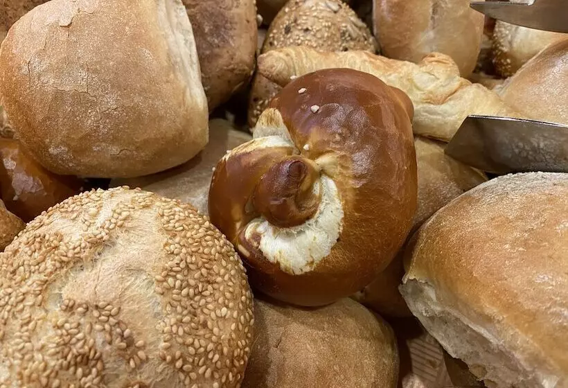 Hotelli Haus Insel Reichenau