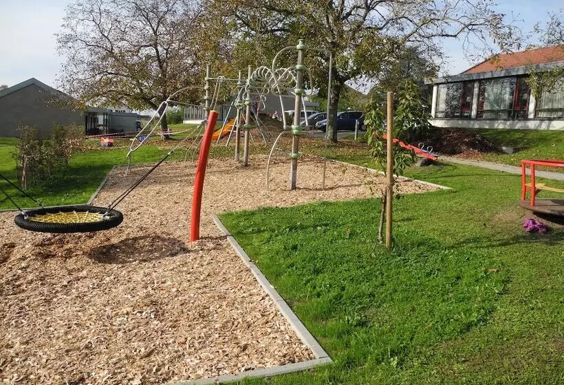 Hotelli Haus Insel Reichenau