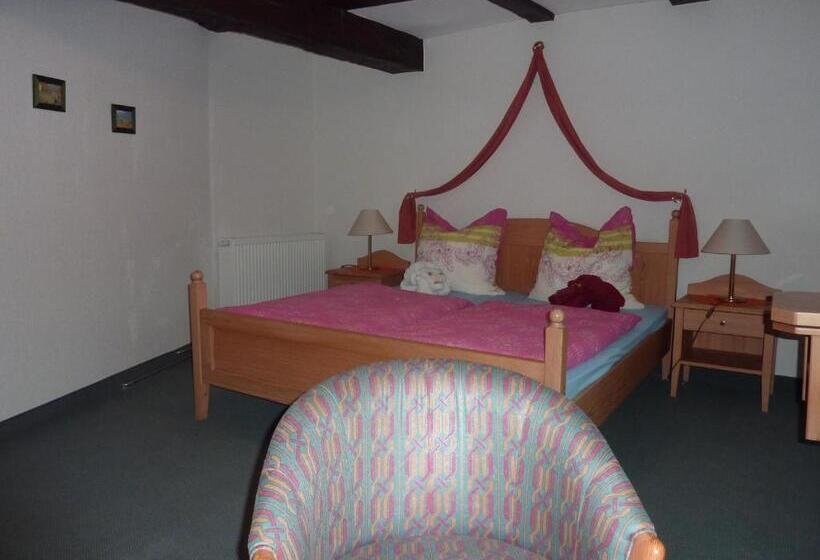 فندق Hof Guttels Waldgasthof Ferienpension