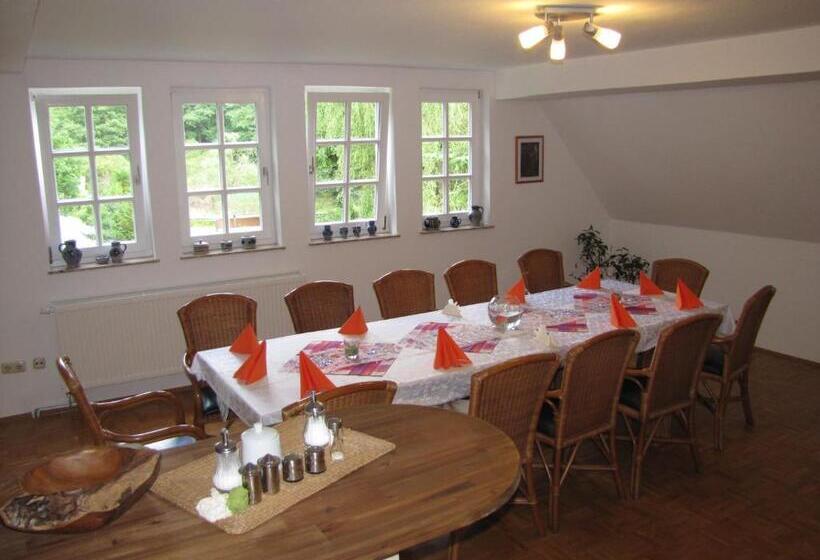 فندق Hof Guttels Waldgasthof Ferienpension