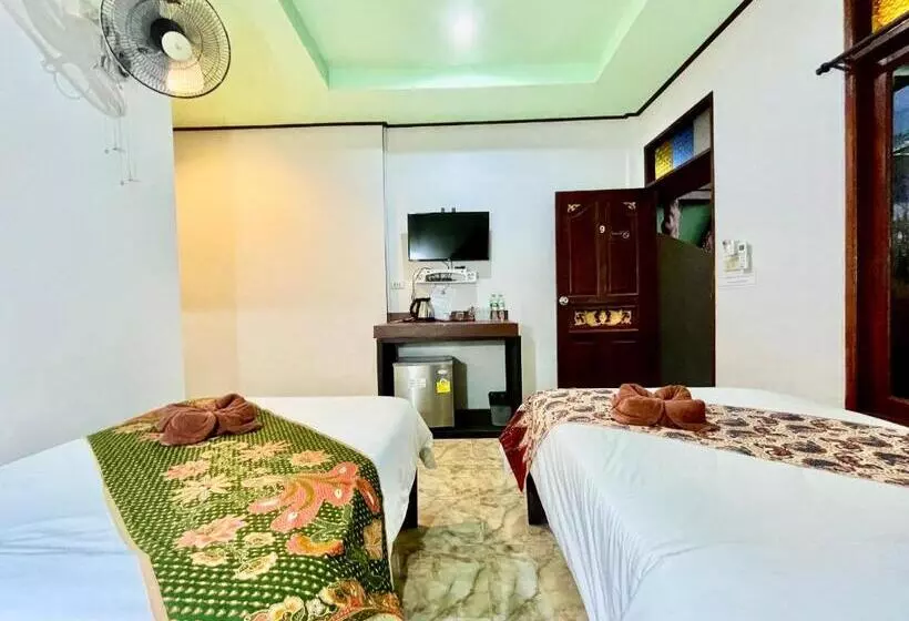 Hotelli Khao Sok Green Valley Resort   Sha Certified