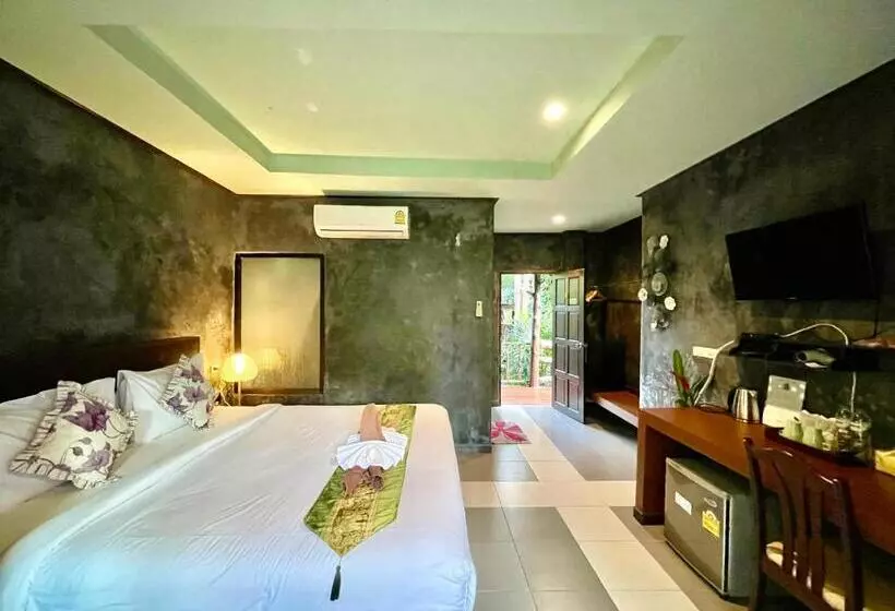 Hotelli Khao Sok Green Valley Resort   Sha Certified