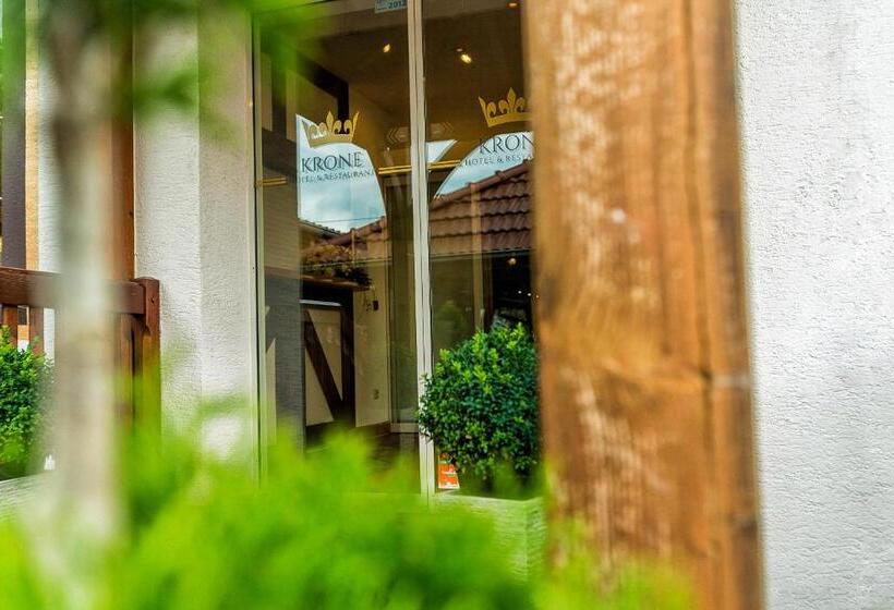 ホテル Krone