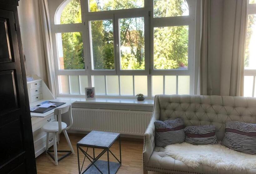 בית מלון כפרי Kunstwerk B