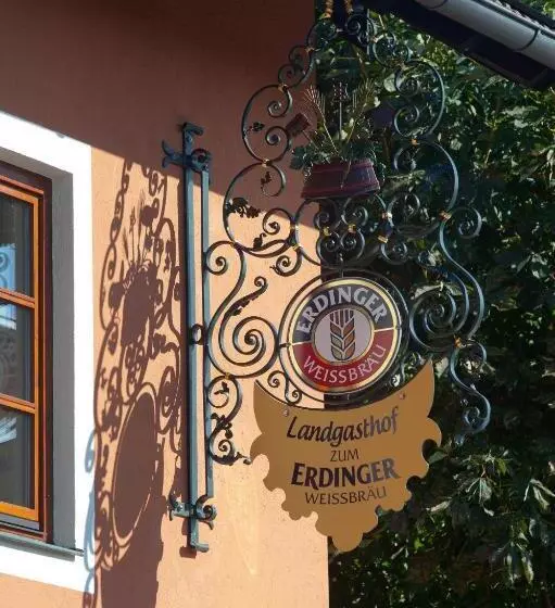 Hotelli Landgasthof Zum Erdinger Weissbrau