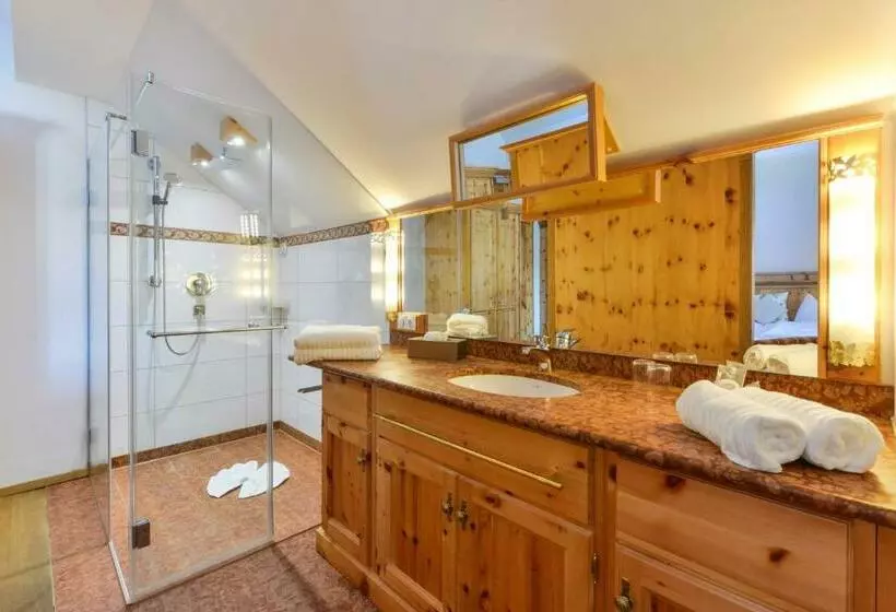 Hotelli Landgasthof Zum Erdinger Weissbrau