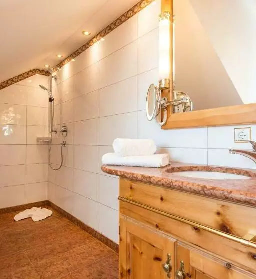 Hotelli Landgasthof Zum Erdinger Weissbrau