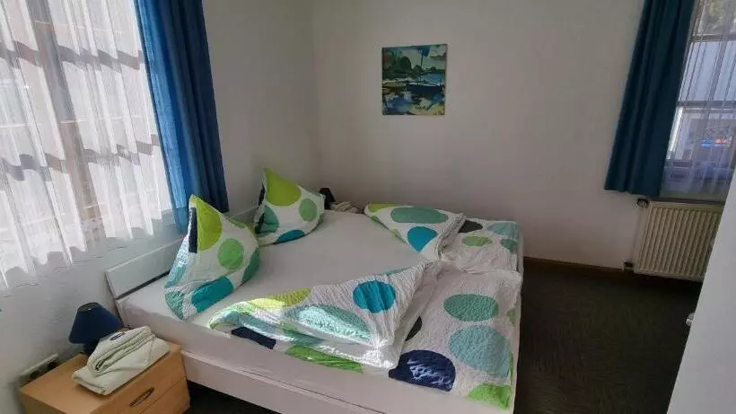 ホテル Landhaus Adorf