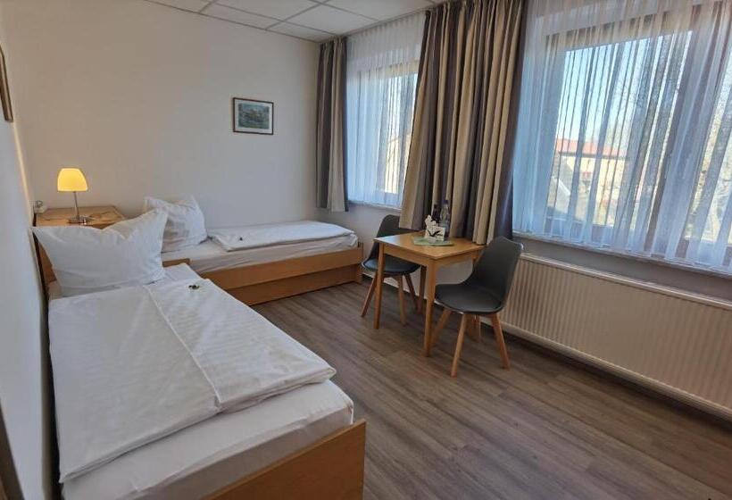 בית מלון כפרי Pension Boddenblick