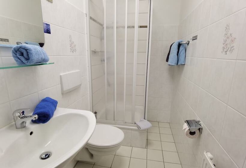 בית מלון כפרי Pension Boddenblick