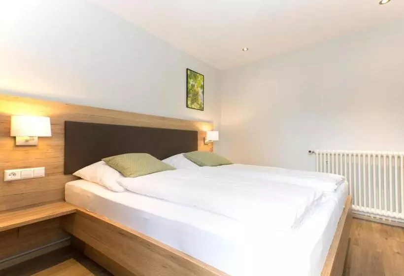 Hotelli Restaurant & Appartements In Vino Veritas