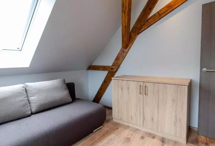 Hotelli Restaurant & Appartements In Vino Veritas