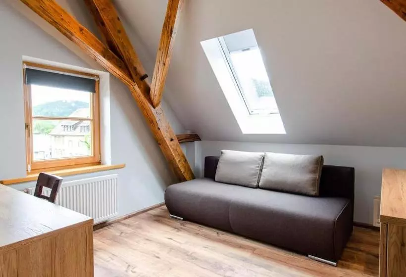 Hotelli Restaurant & Appartements In Vino Veritas