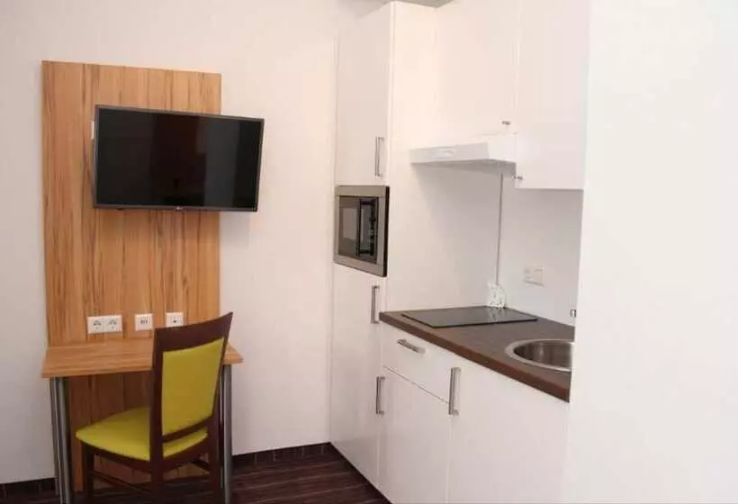 Hotelli Schafer Boardinghouse