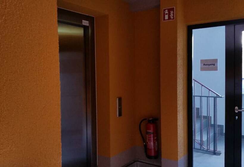 Hotel Schafer Boardinghouse