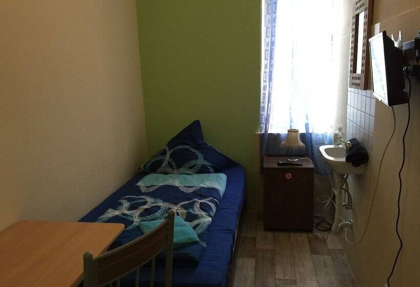 Szálloda Zimmerfrei Dresden Mit Bad Miniküche Self Check In 24 7