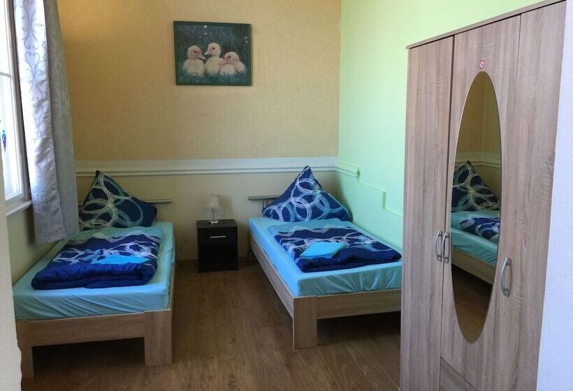 Szálloda Zimmerfrei Dresden Mit Bad Miniküche Self Check In 24 7