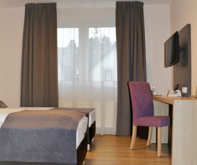 فندق Zum Brunnen