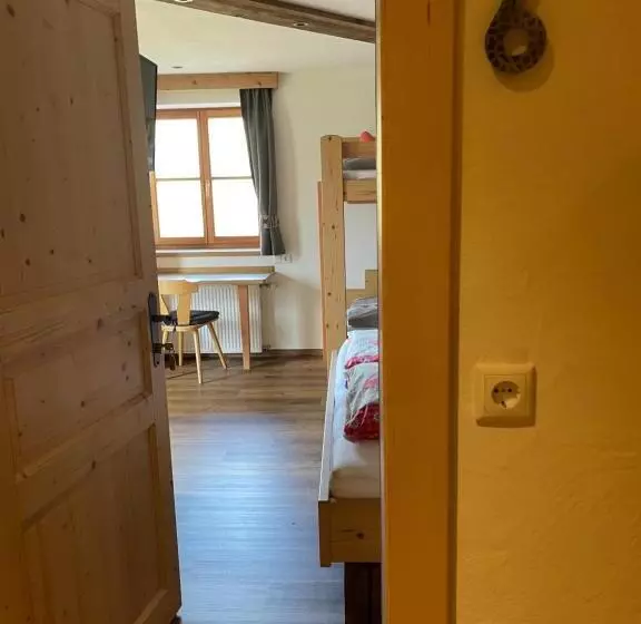 Retkeilymaja Almgasthaus Glocknerblick