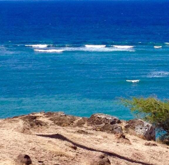 تختخواب و صبحانه L Arche