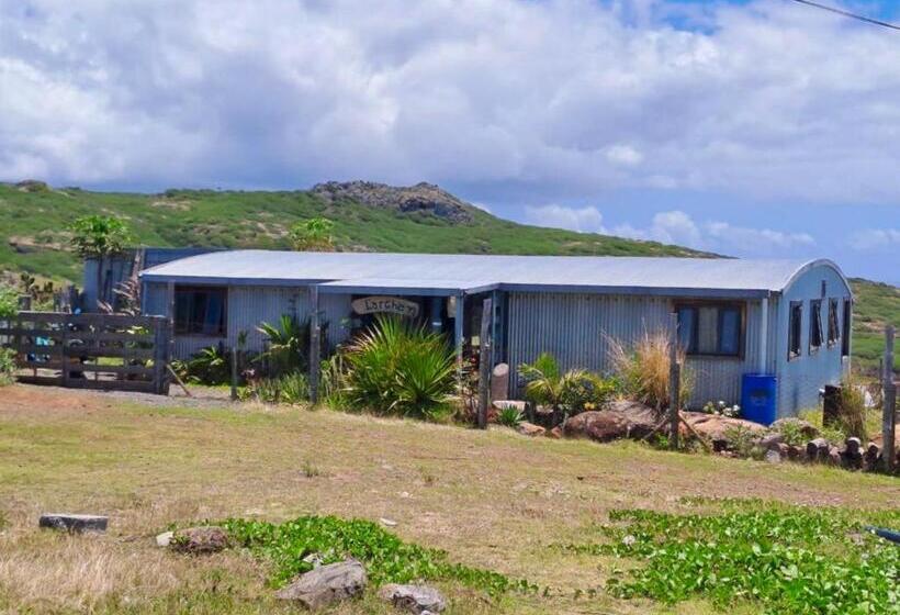 تختخواب و صبحانه L Arche