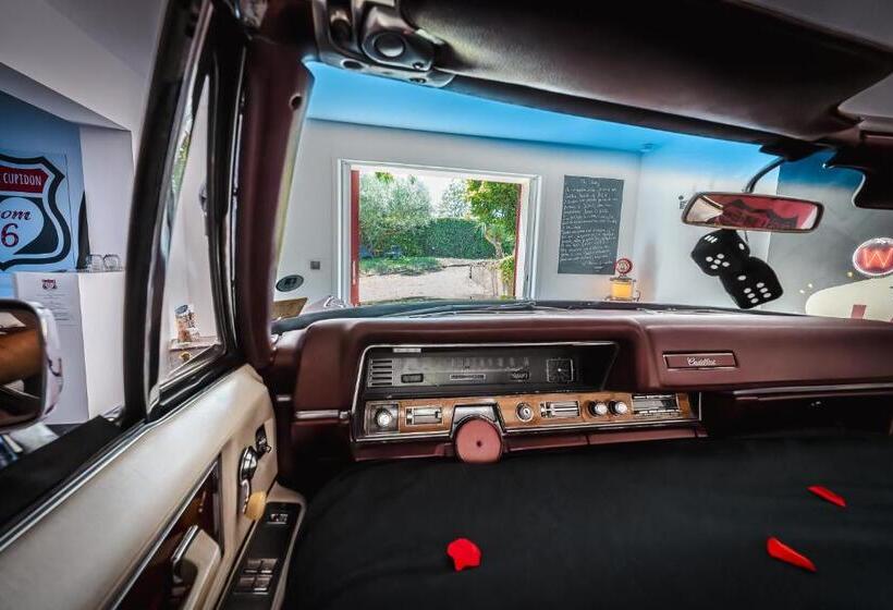 مبيت وإفطار Love Room 66