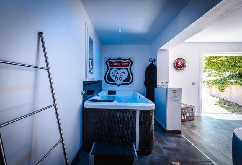 مبيت وإفطار Love Room 66