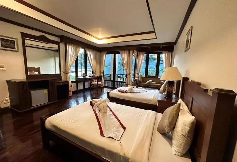 Hotelli Kooncharaburi Resort   Koh Chang