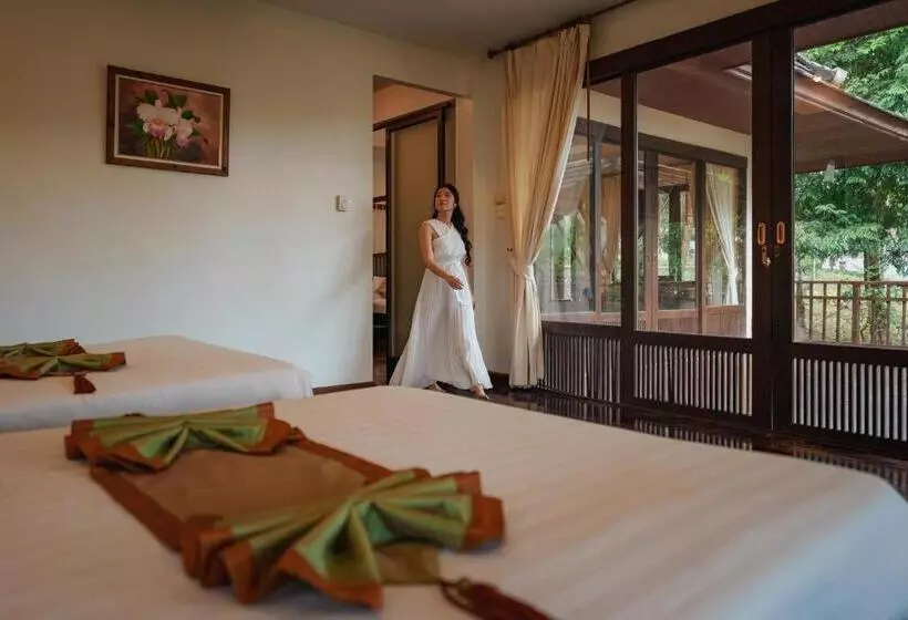 Hotelli Kooncharaburi Resort   Koh Chang