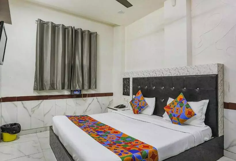 Hotel Fabexpress Myraa