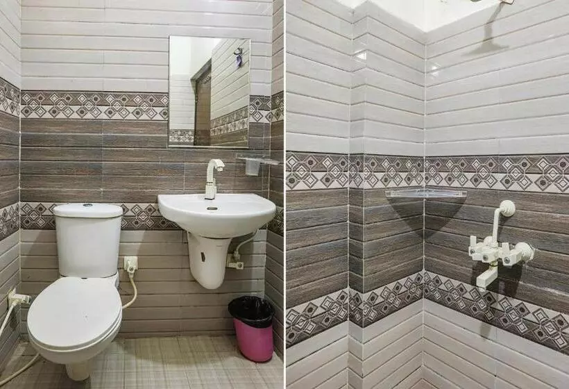 Hotel Fabexpress Myraa