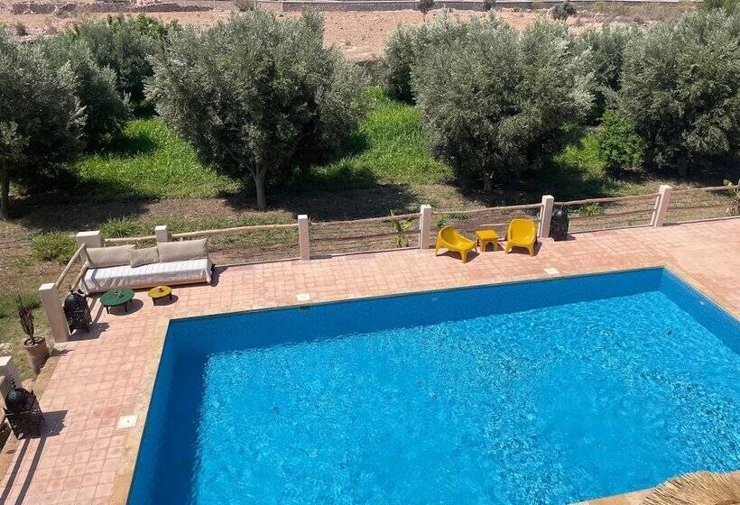 پانسیون Maison La Chèvre