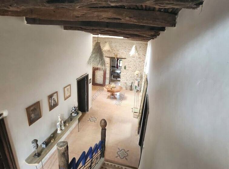 پانسیون Maison La Chèvre