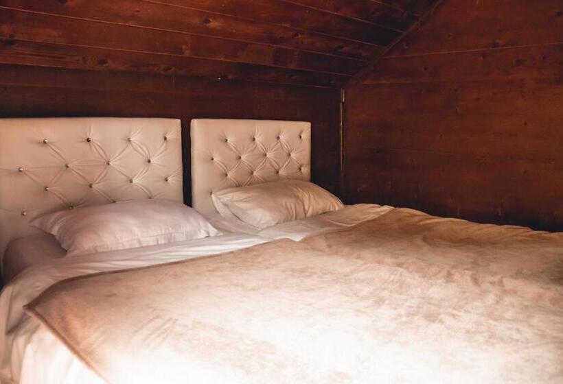 پانسیون Park Cottage Mtirala National Park