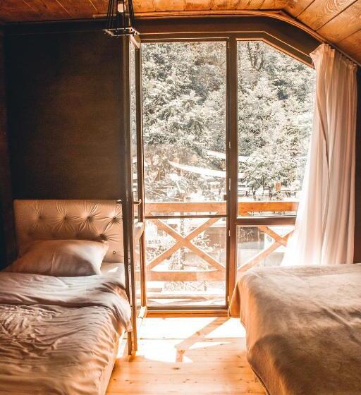 پانسیون Park Cottage Mtirala National Park