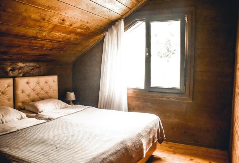 پانسیون Park Cottage Mtirala National Park