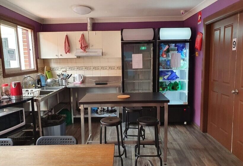 Rozelle Hostel