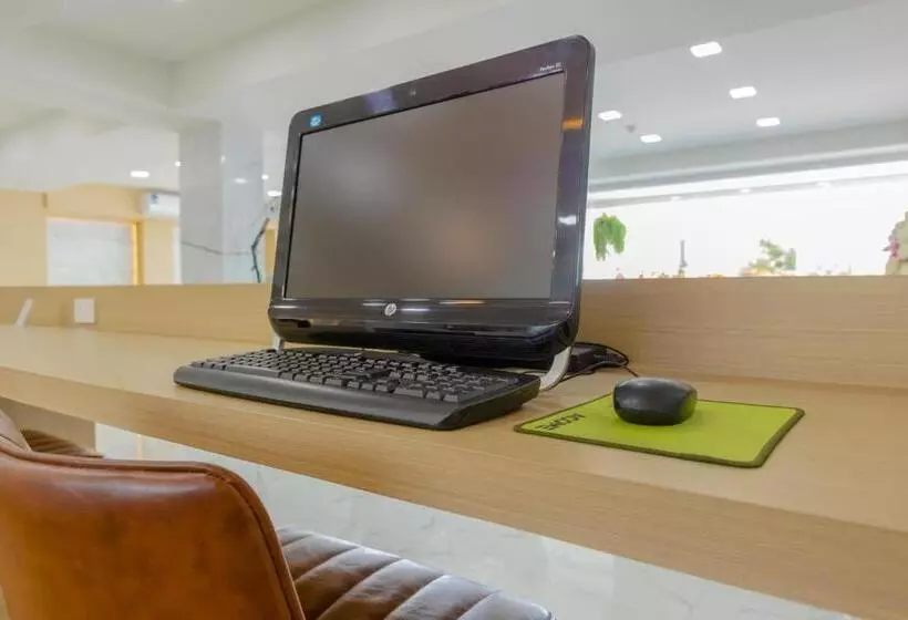 ユースホステル Sananwan Hometel