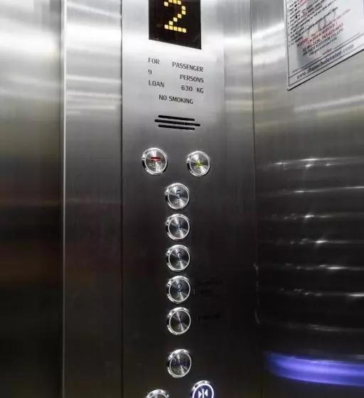 ユースホステル Sananwan Hometel