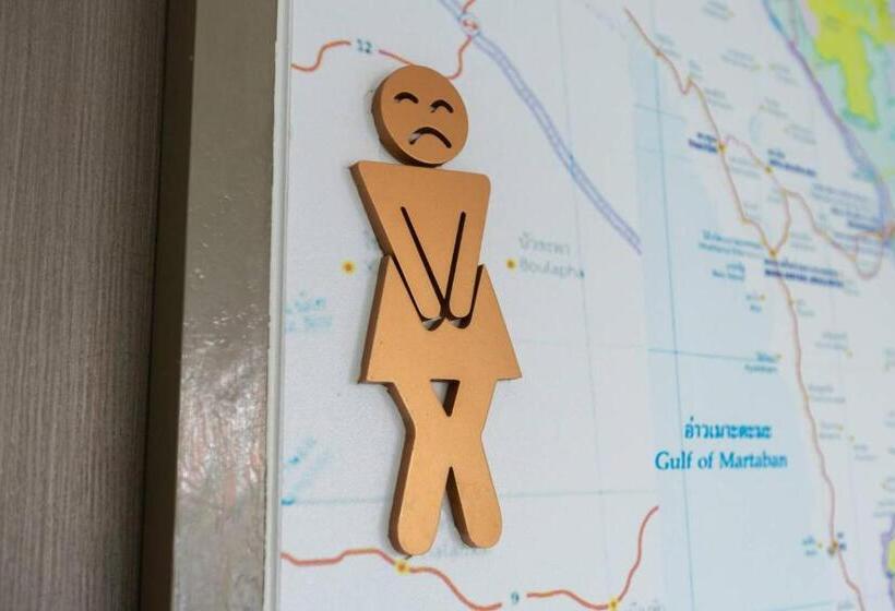 ユースホステル Sananwan Hometel