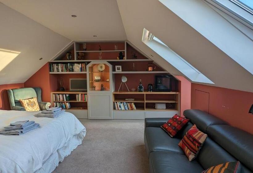 민박 Elegant Relaxed Studio