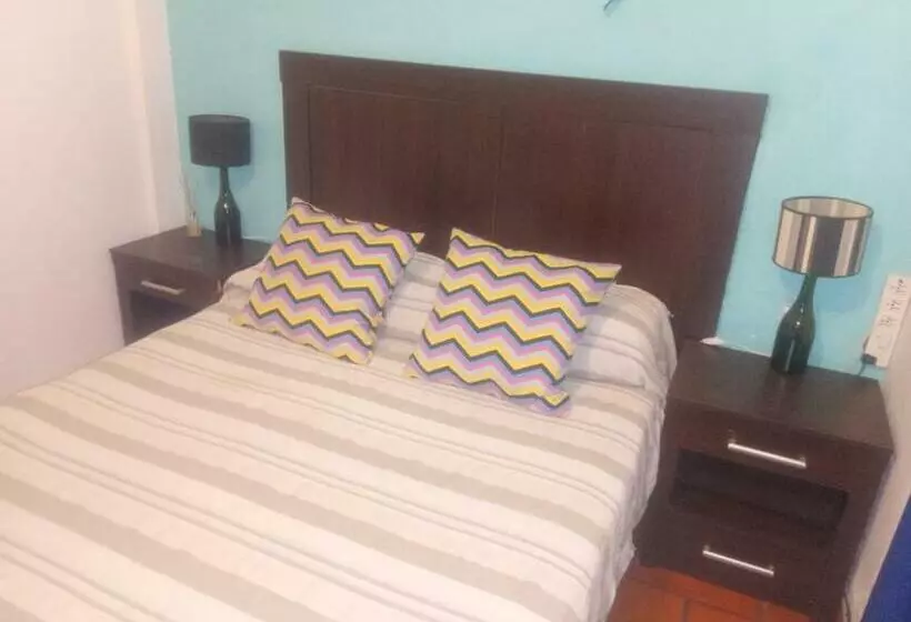 Dch Hostel Backpaquers